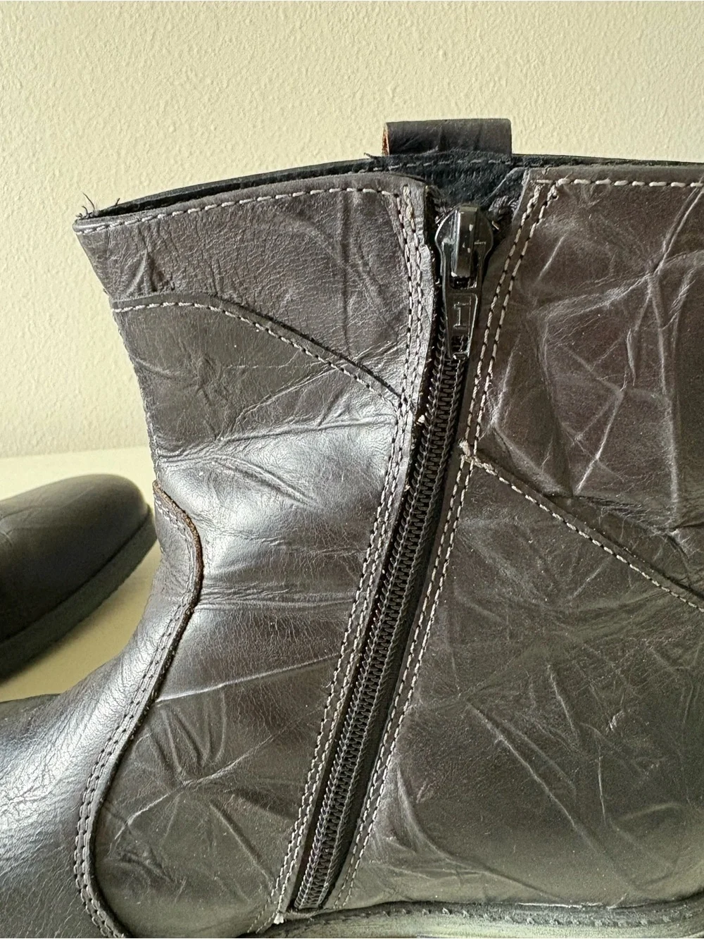Aldo Black Leather Side-Zip Chelsea Boots. US men’s size 10.